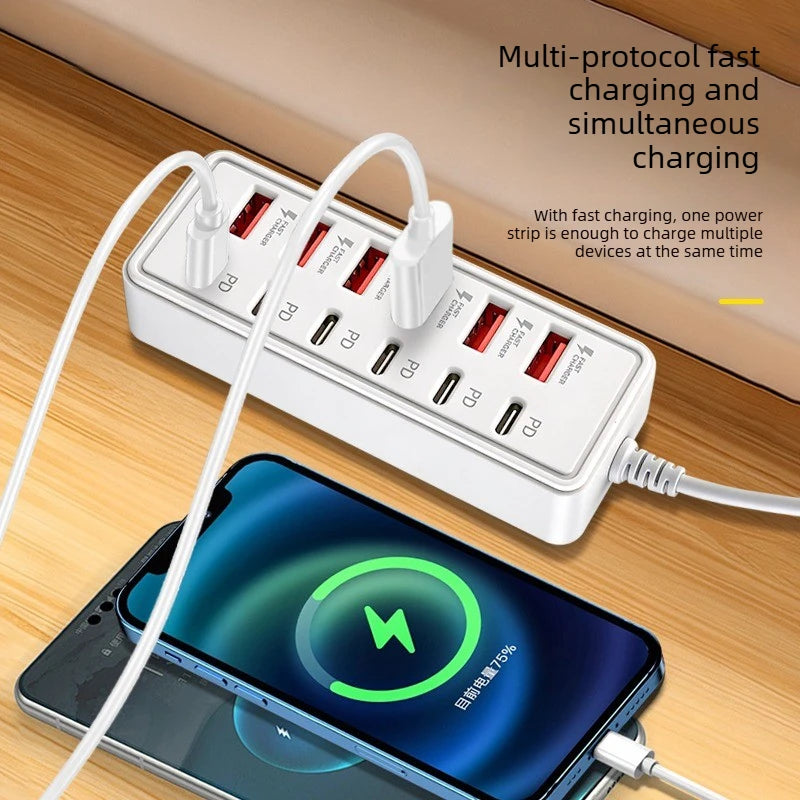 Carregador Rápido USB e USB-C de 12 Portas